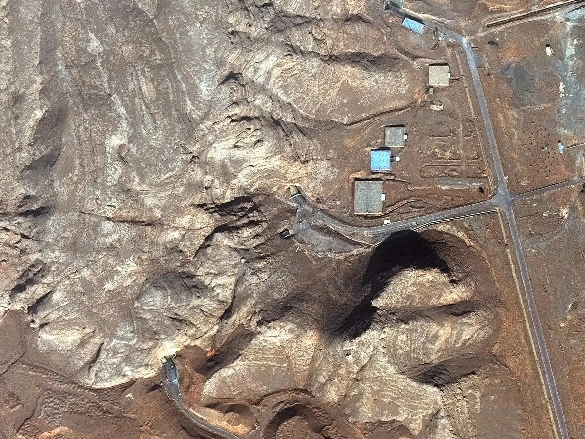 Nuclear site entrances buried at Isfahan