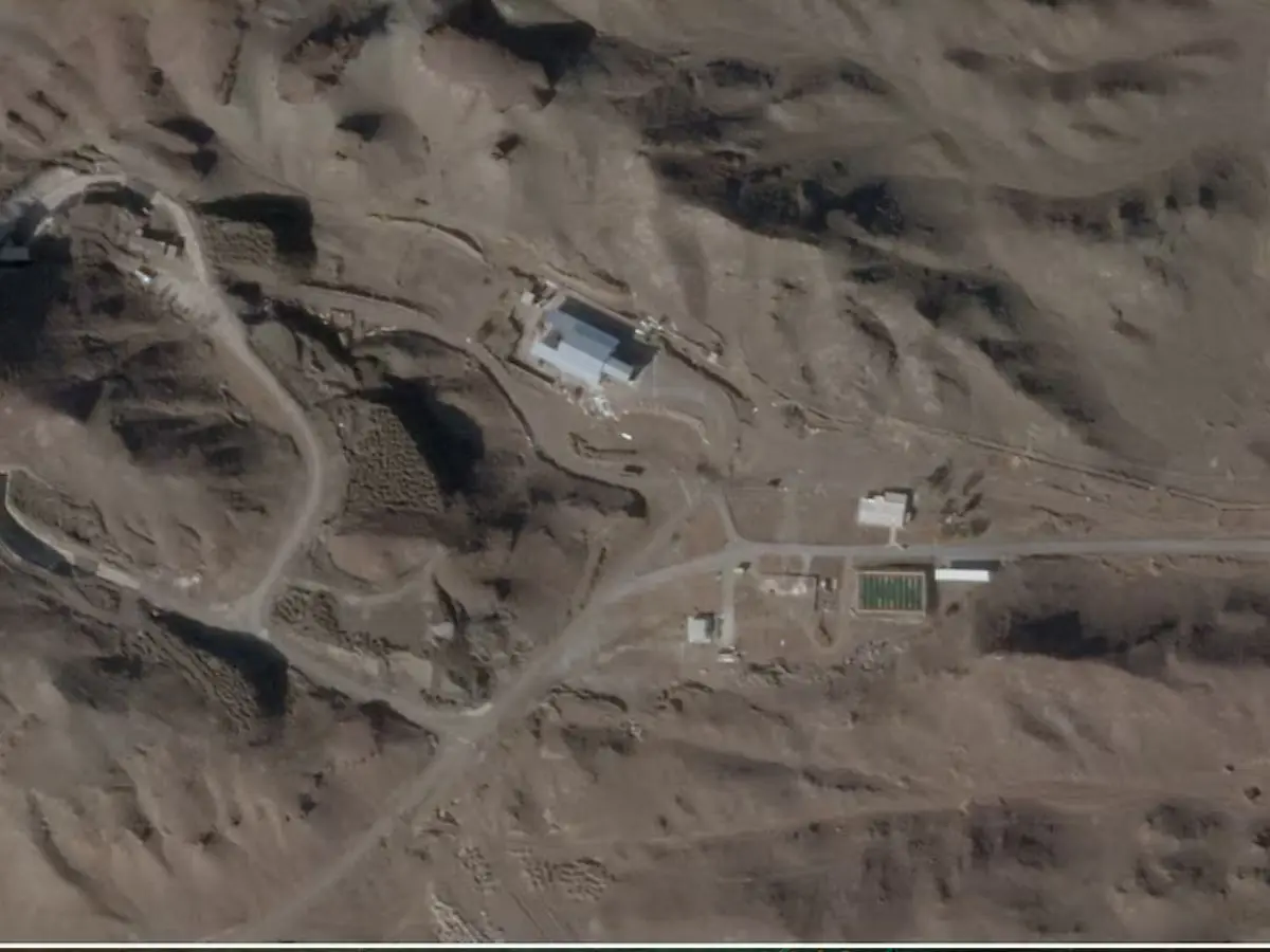 Missile base reconstruction