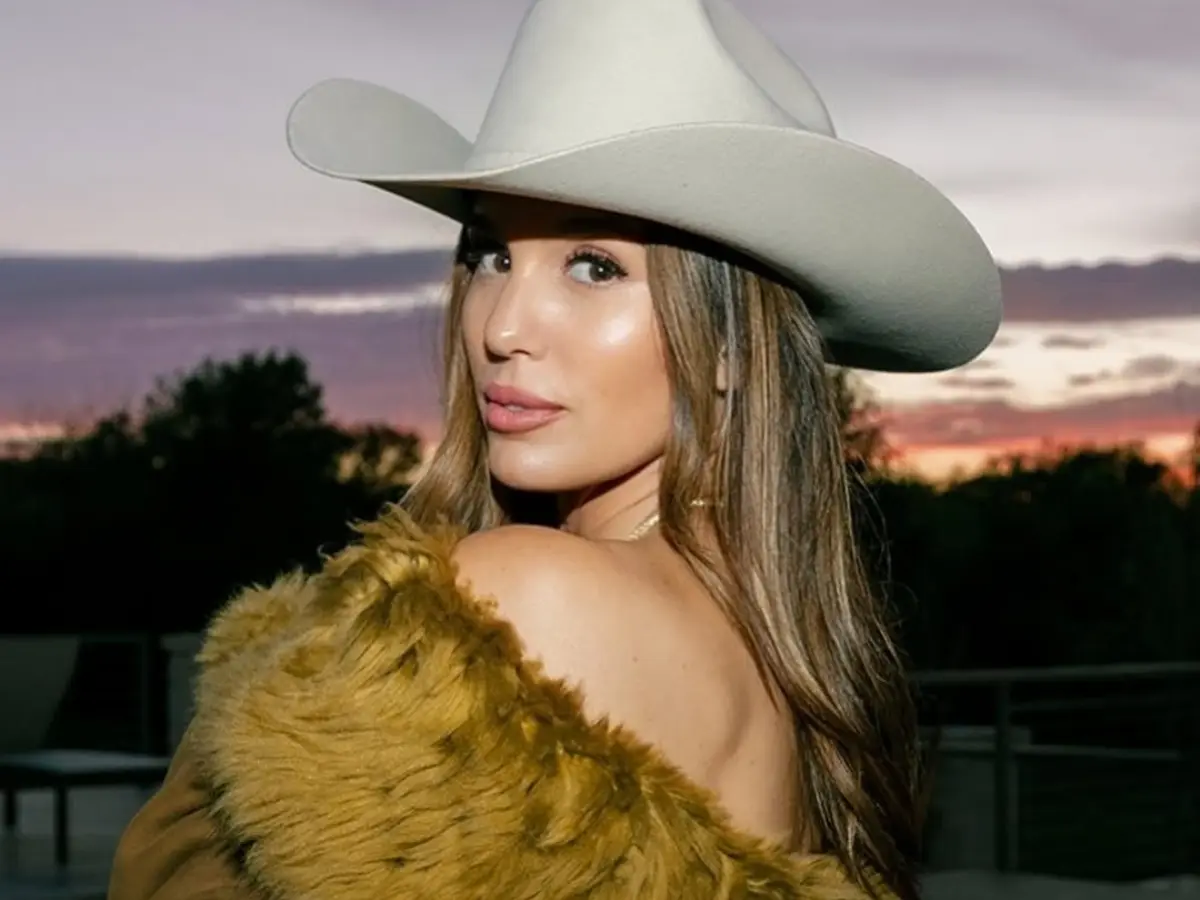 Former Disney star Christy Carlson Romano reveals cancer screening test result Former Disney star Christy Carlson Romano reveals cancer screening test result