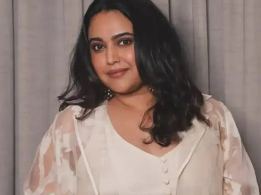 'Absolute monsters': Swara Bhasker condemns Taliban's laws allowing domestic violence 'Absolute monsters': Swara Bhasker condemns Taliban's laws allowing domestic violence