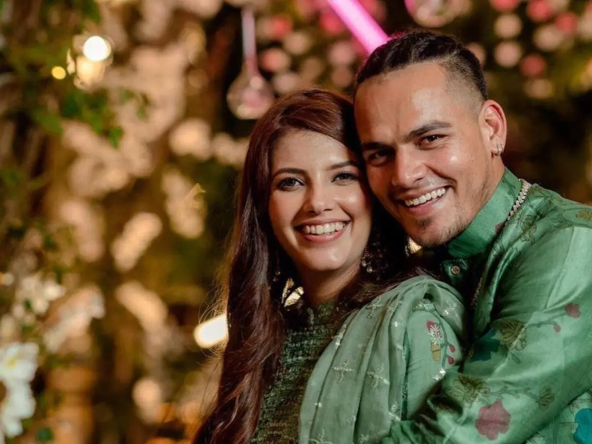 CSK star Rahul Chahar announces separation from wife Ishani Johar, confirms on social media