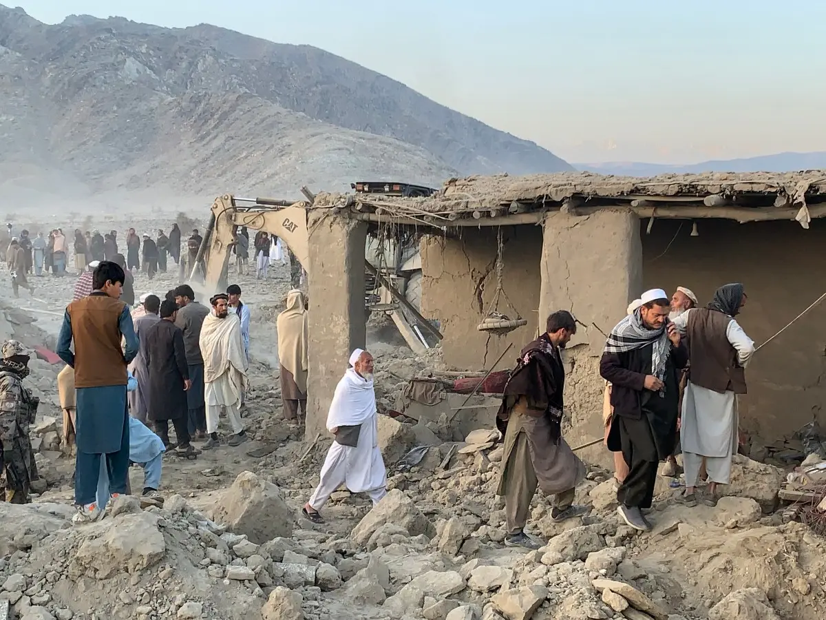 Afghanistan launches retaliatory strikes on Pakistan, says Taliban military Afghanistan launches retaliatory strikes on Pakistan, says Taliban military