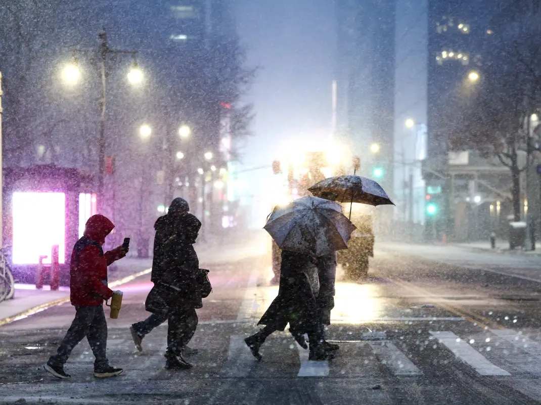 Travel ban, state of emergency, snow day at schools: New York braces for massive snowstorm
