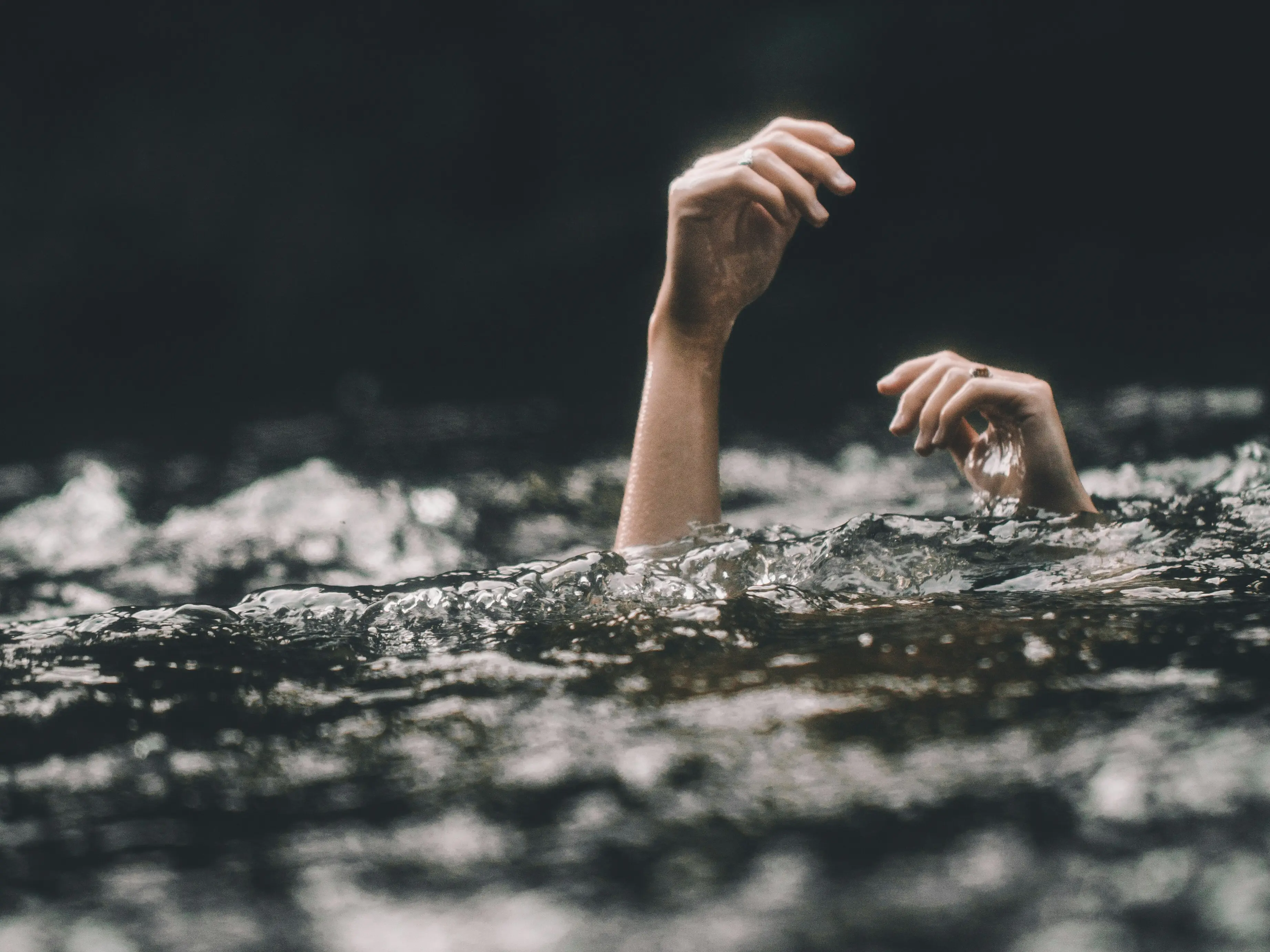 Car plunges into a canal in Maharashtra's Chhatrapati Sambhajinagar, 3 feared drowned Car plunges into a canal in Maharashtra's Chhatrapati Sambhajinagar, 3 feared drowned