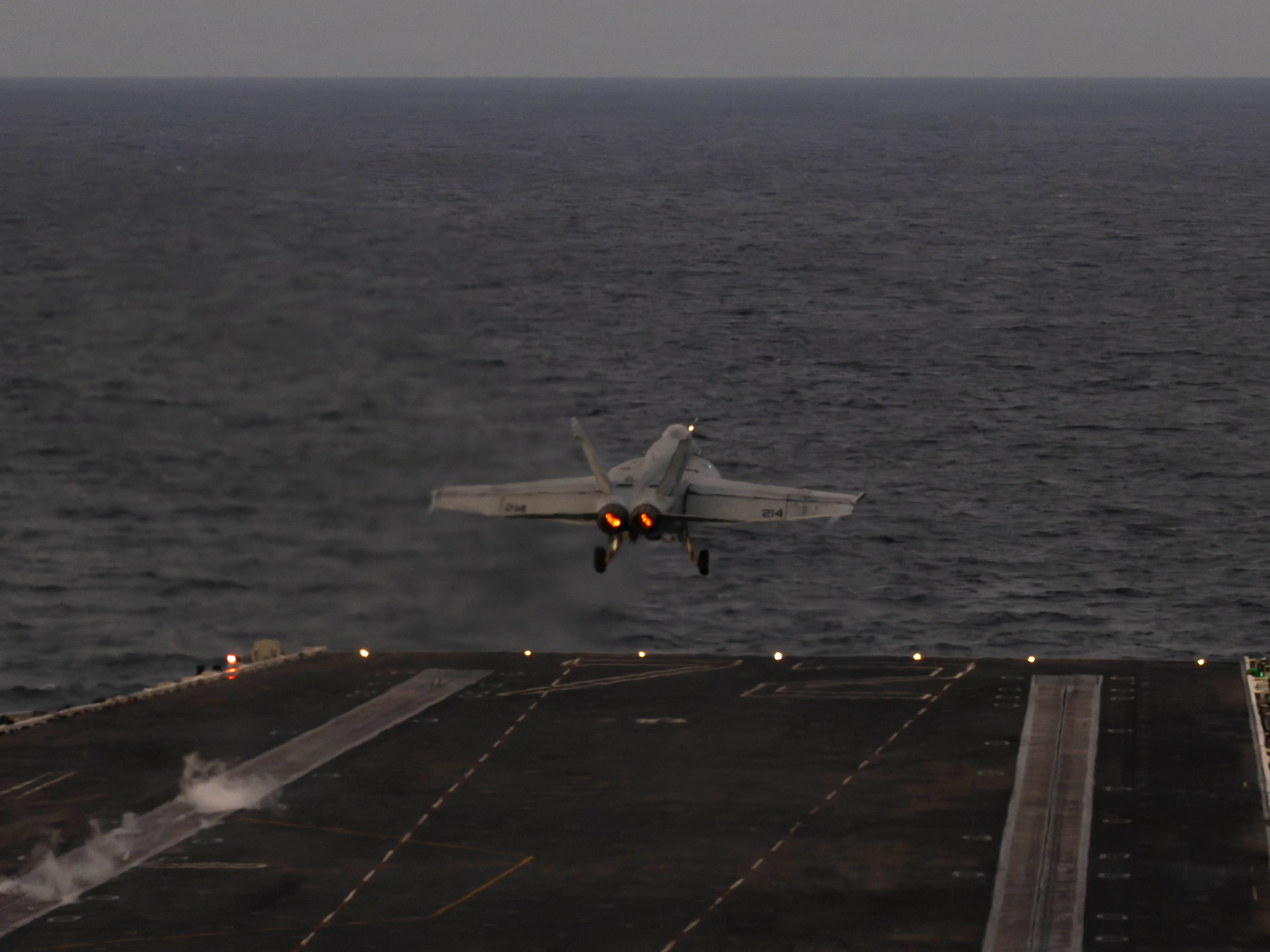 US all set to strike Iran? Satellite images show over 150 American military aircraft deployed near Tehran US all set to strike Iran? Satellite images show over 150 American military aircraft deployed near Tehran