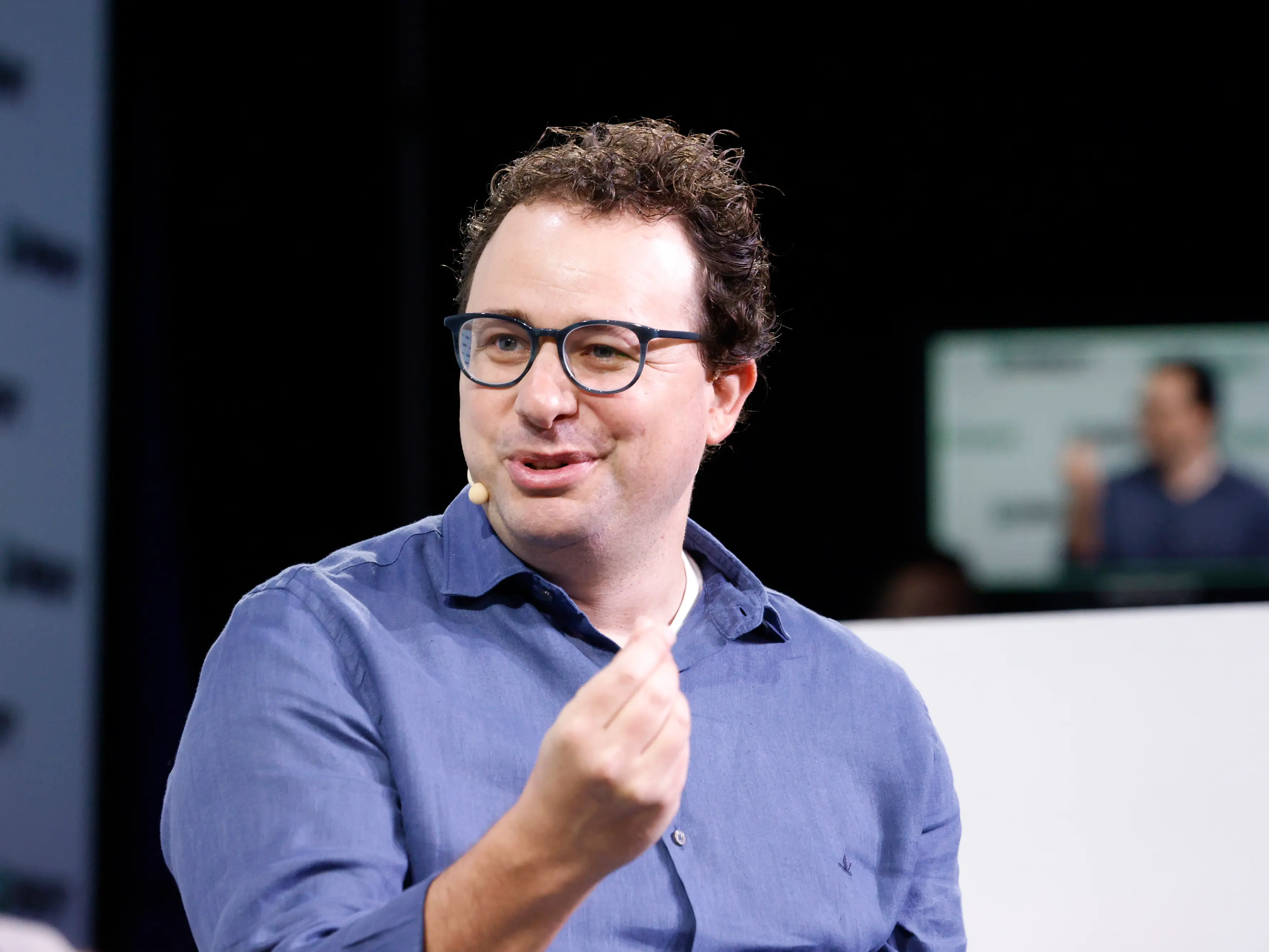 Don’t compete with AI, build around it: Anthropic CEO Dario Amodei’s advice to young professionals Don’t compete with AI, build around it: Anthropic CEO Dario Amodei’s advice to young professionals