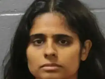 'I tried to get her out': Chilling 911 call surfaces in case of Indian-origin doctor accused of killing daughter 'I tried to get her out': Chilling 911 call surfaces in case of Indian-origin doctor accused of killing daughter