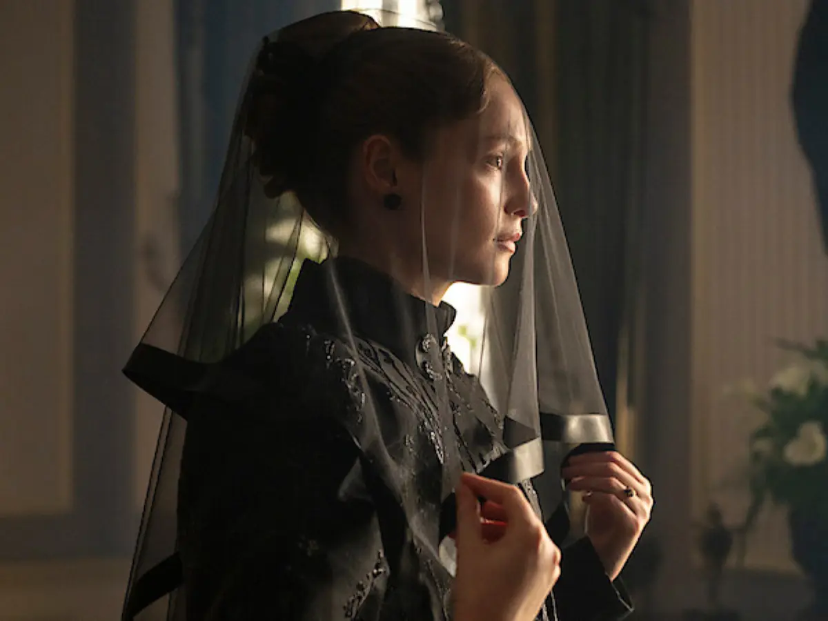 Francesca becomes a widow