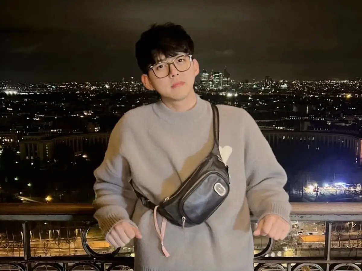 Former U-Kiss member Dongho responds to ex-wife's allegations of infidelity and marital abuse Former U-Kiss member Dongho responds to ex-wife's allegations of infidelity and marital abuse