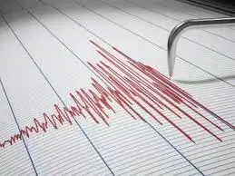 Strong earthquake tremors felt in Kolkata, epicenter in Bangladesh Strong earthquake tremors felt in Kolkata, epicenter in Bangladesh