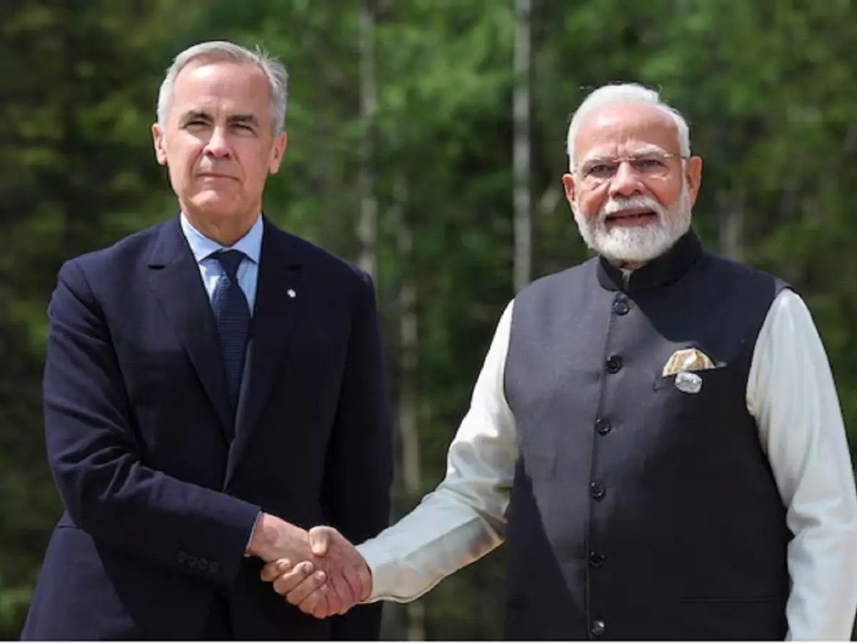 Der kanadische Premierminister Mark Carney landet in Mumbai und beginnt ...