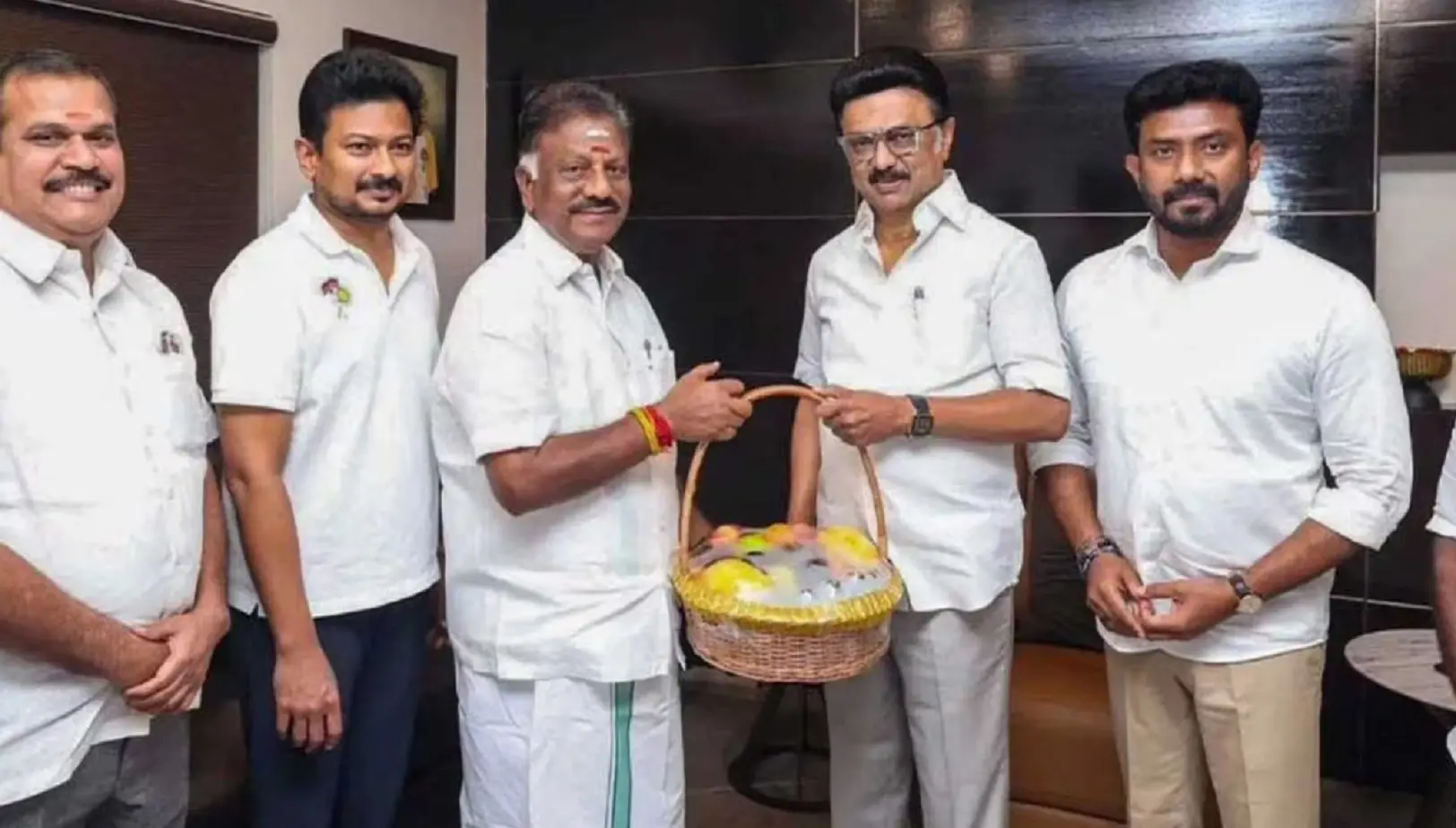 Jayalalitha loyalist and ex-CM Panneerselvam joins DMK ahead of Tamil Nadu polls. Will it impact results?