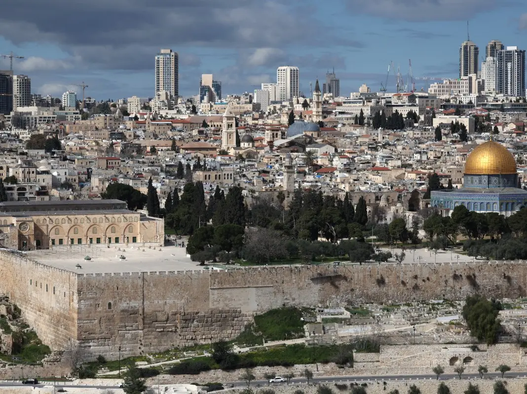 Iran launches retaliatory strikes on Israel after Tel Aviv announces op ‘Lion’s Roar’ Iran launches retaliatory strikes on Israel after Tel Aviv announces op ‘Lion’s Roar’