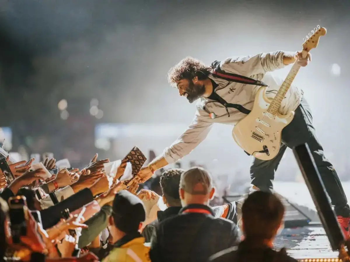 Raina: Arijit Singh returns with new track after announcing playback retirement; collaborates with Sheykhar Ravjiani Raina: Arijit Singh returns with new track after announcing playback retirement; collaborates with Sheykhar Ravjiani