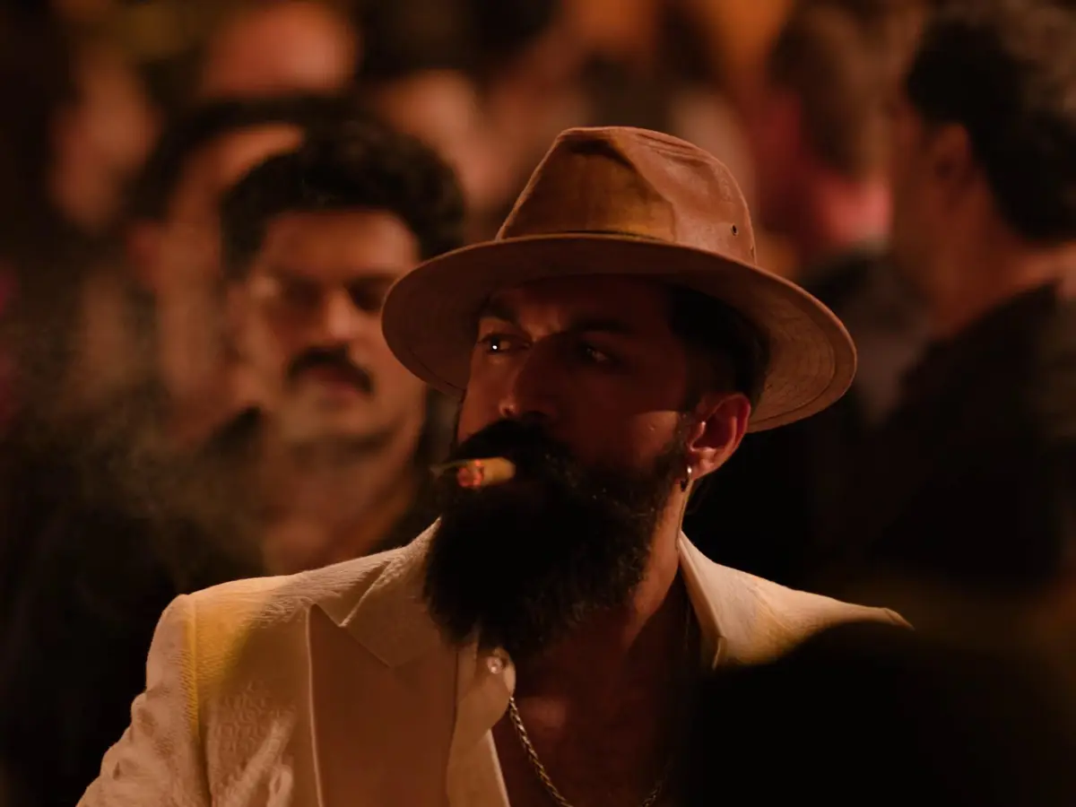 Yash’s Toxic postponed again; Varun Dhawan’s Hai Jawani Toh Ishq Hona Hai takes June 5 slot