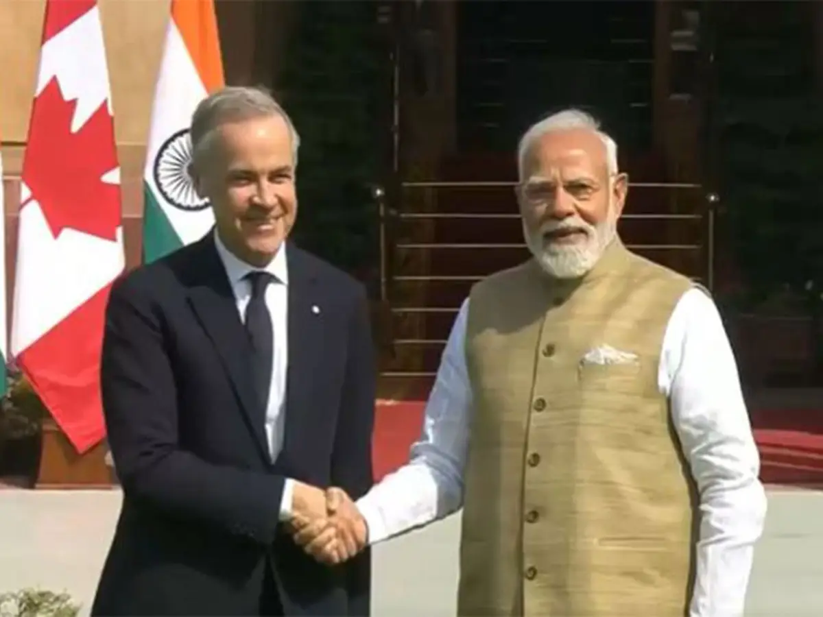 PM Modi meets Canadian counterpart Carney, delegation level talks to be held PM Modi meets Canadian counterpart Carney, delegation level talks to be held
