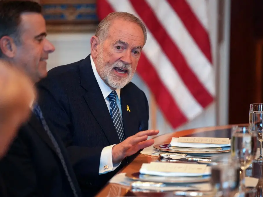 ‘Americans have VERY LIMITED options to leave Israel’ amid war with Iran: Mike Huckabee ‘Americans have VERY LIMITED options to leave Israel’ amid war with Iran: Mike Huckabee