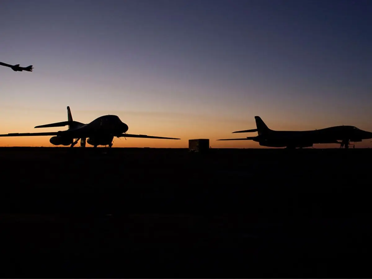 Iran war: How B‑1 bomber’s 75,000‑pound payload of JDAMs, JASSMs & laser‑guided bombs powers US precision strikes