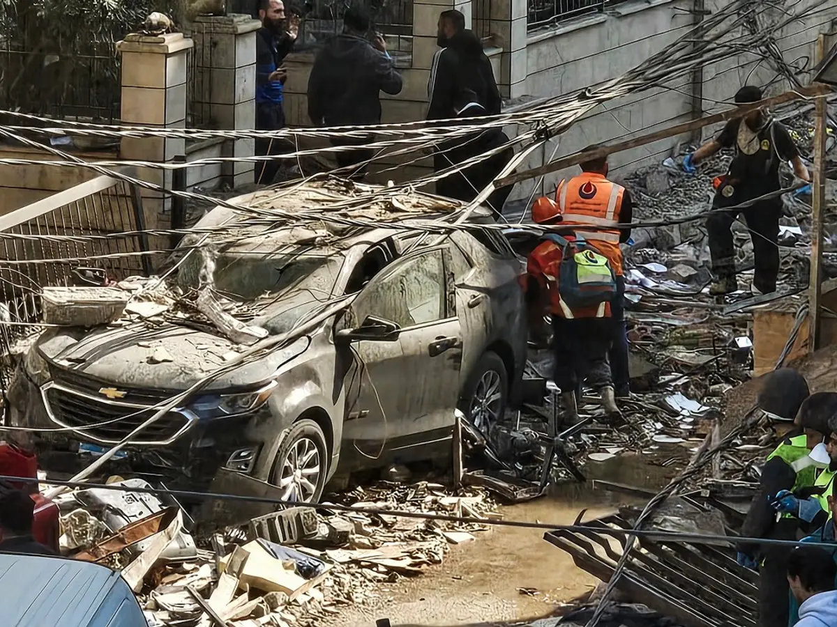 Israel stationiert Truppen im Südlibanon, während die Hisbollah mit einem ...