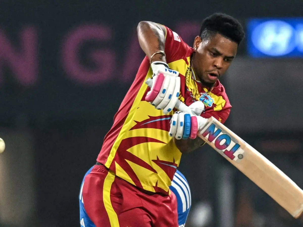 2. Shimron Hetmyer (West Indies) – 19 Sixes in 2026