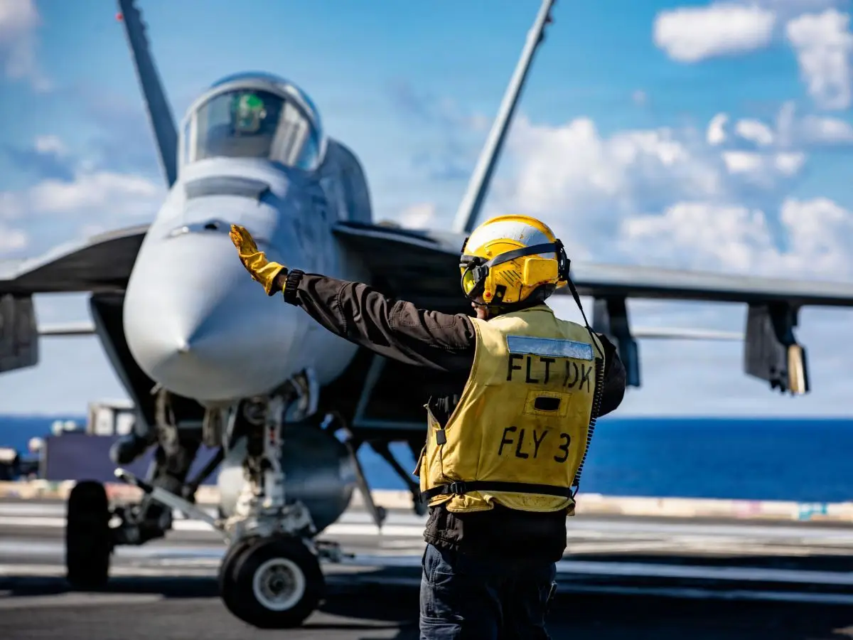 US, Israel, Iran trade fire