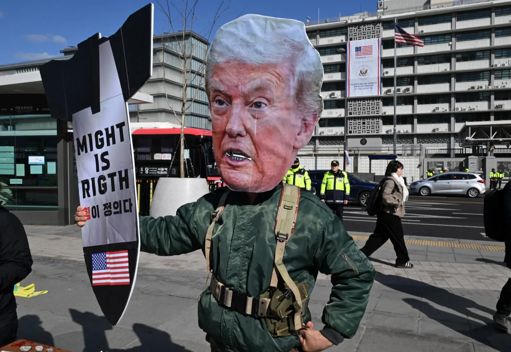 Is Operation Epic Fury a 'desperation move' by Trump to win the US midterms? Ex US commander says...