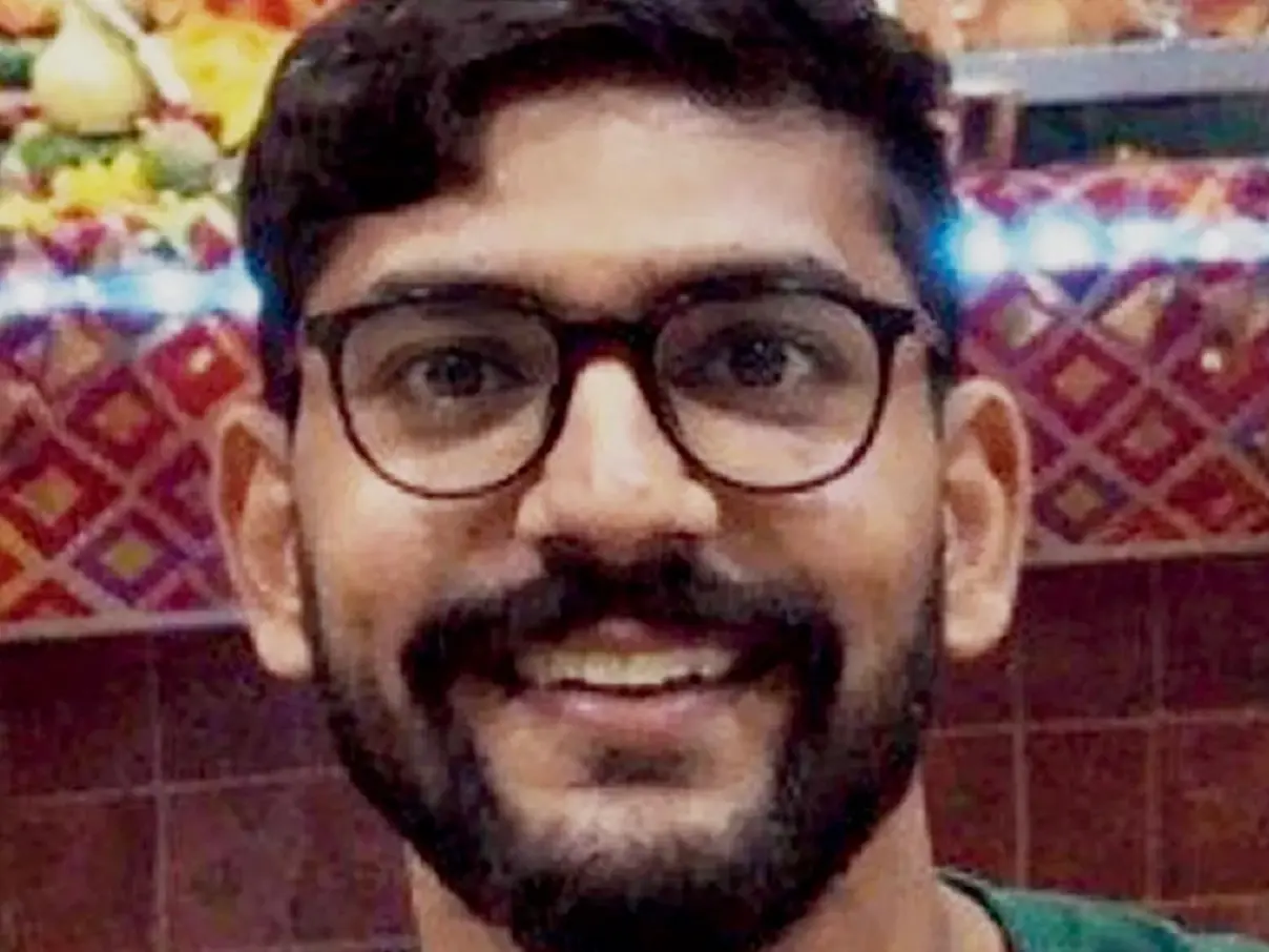 Mumbai seafarer killed in missile strike on tanker in Strait of Hormuz Mumbai seafarer killed in missile strike on tanker in Strait of Hormuz
