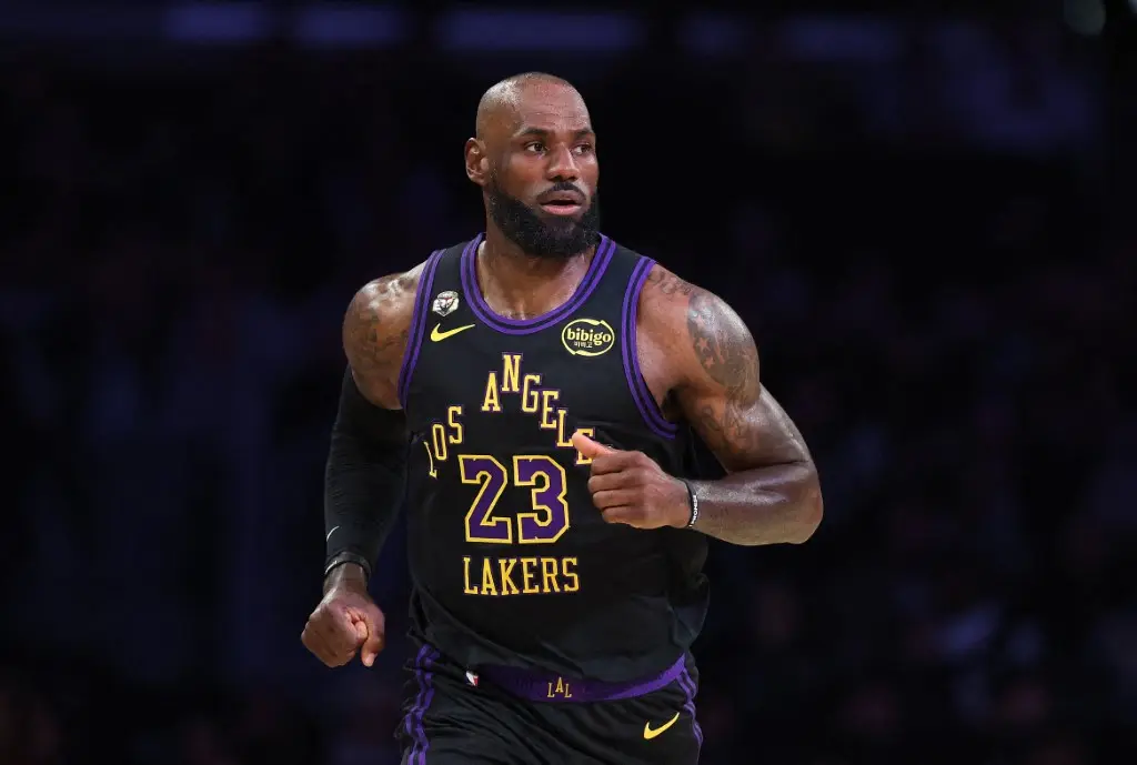 LeBron James sets NBA record for most field goals, surpassing Kareem Abdul-Jabbar