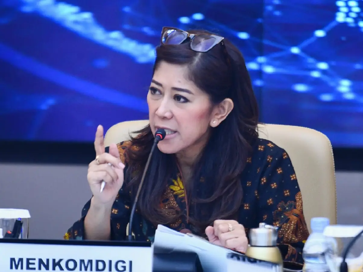 Indonesia to ban social media for children under 16; citizens say prohibit porn, online gambling sites too Indonesia to ban social media for children under 16; citizens say prohibit porn, online gambling sites too