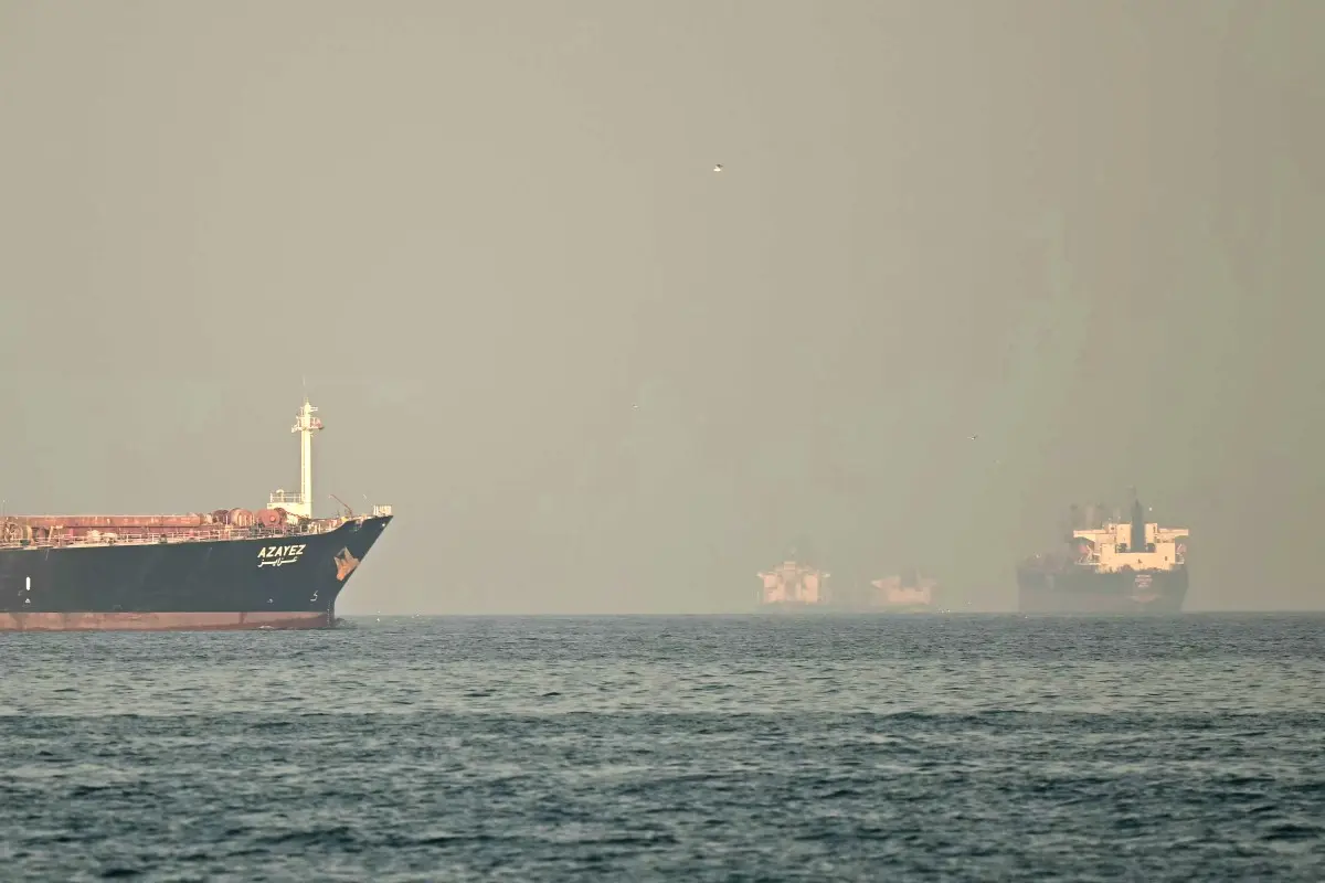 Shipping Brought to a Standstill