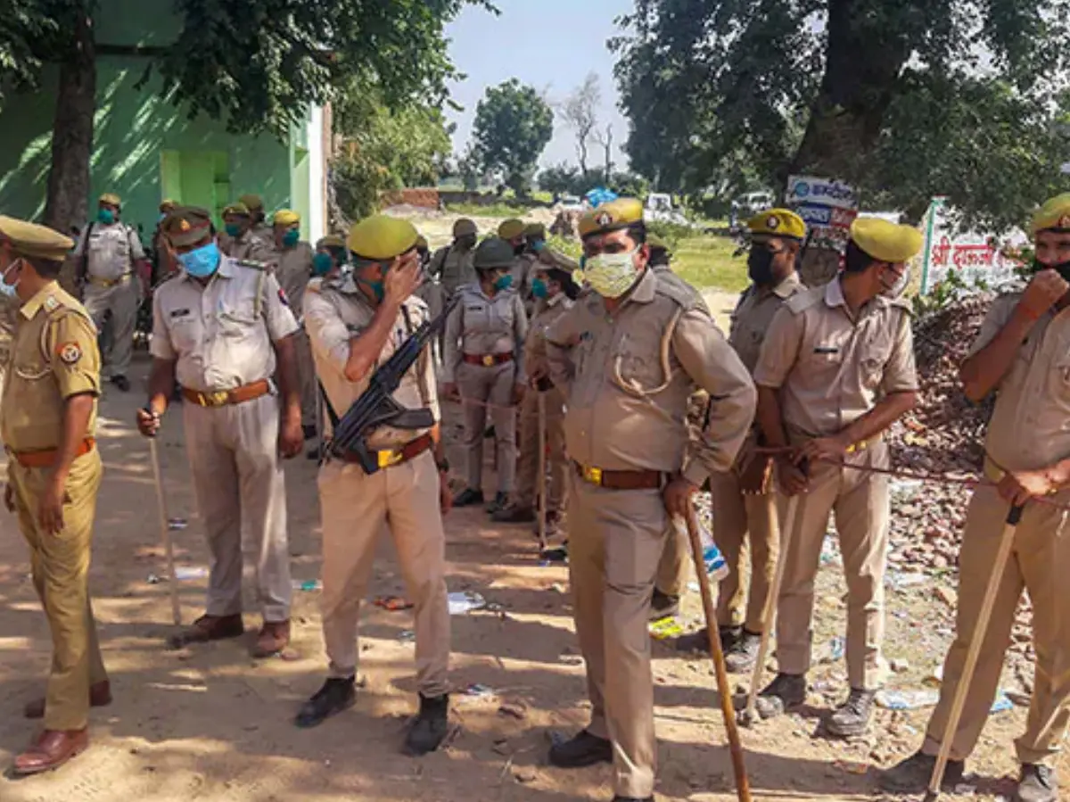 Boys, aged 10 and 12, rape 9-year-old in UP’s Hathras, lure her with berries Boys, aged 10 and 12, rape 9-year-old in UP’s Hathras, lure her with berries