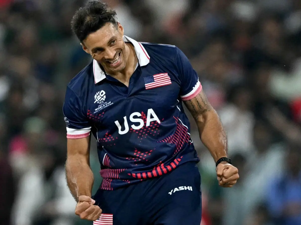 SC van Schalkwyk (USA) - 13 wickets