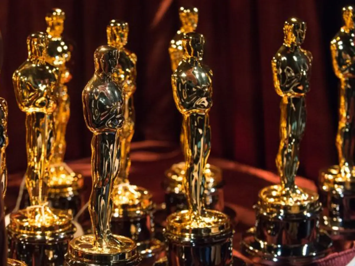 But an Oscar has been auctioned before! Why?