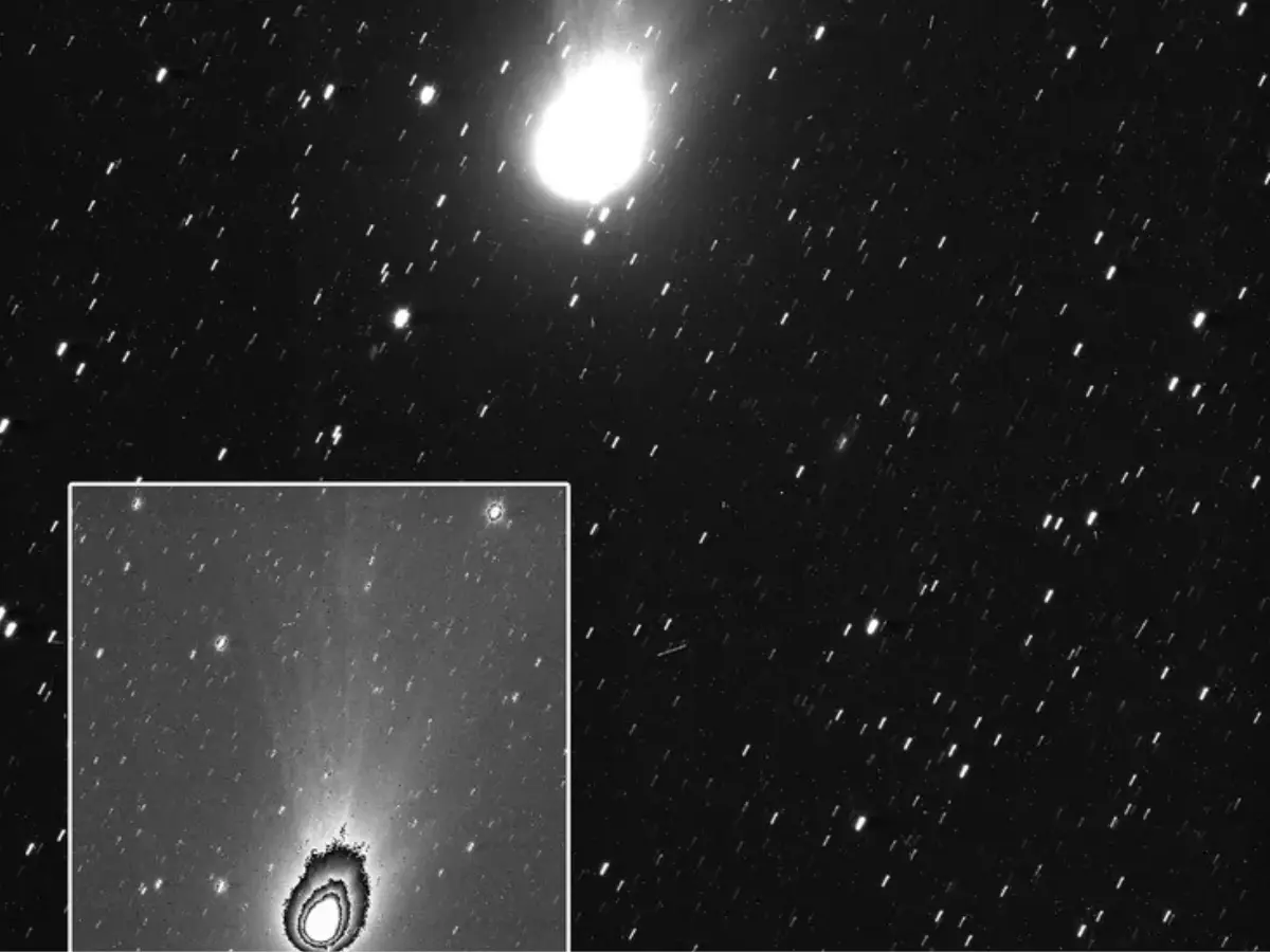 3I/ATLAS photo from November 2025 just reached Earth. What caused the 4-month delay? 3I/ATLAS photo from November 2025 just reached Earth. What caused the 4-month delay?
