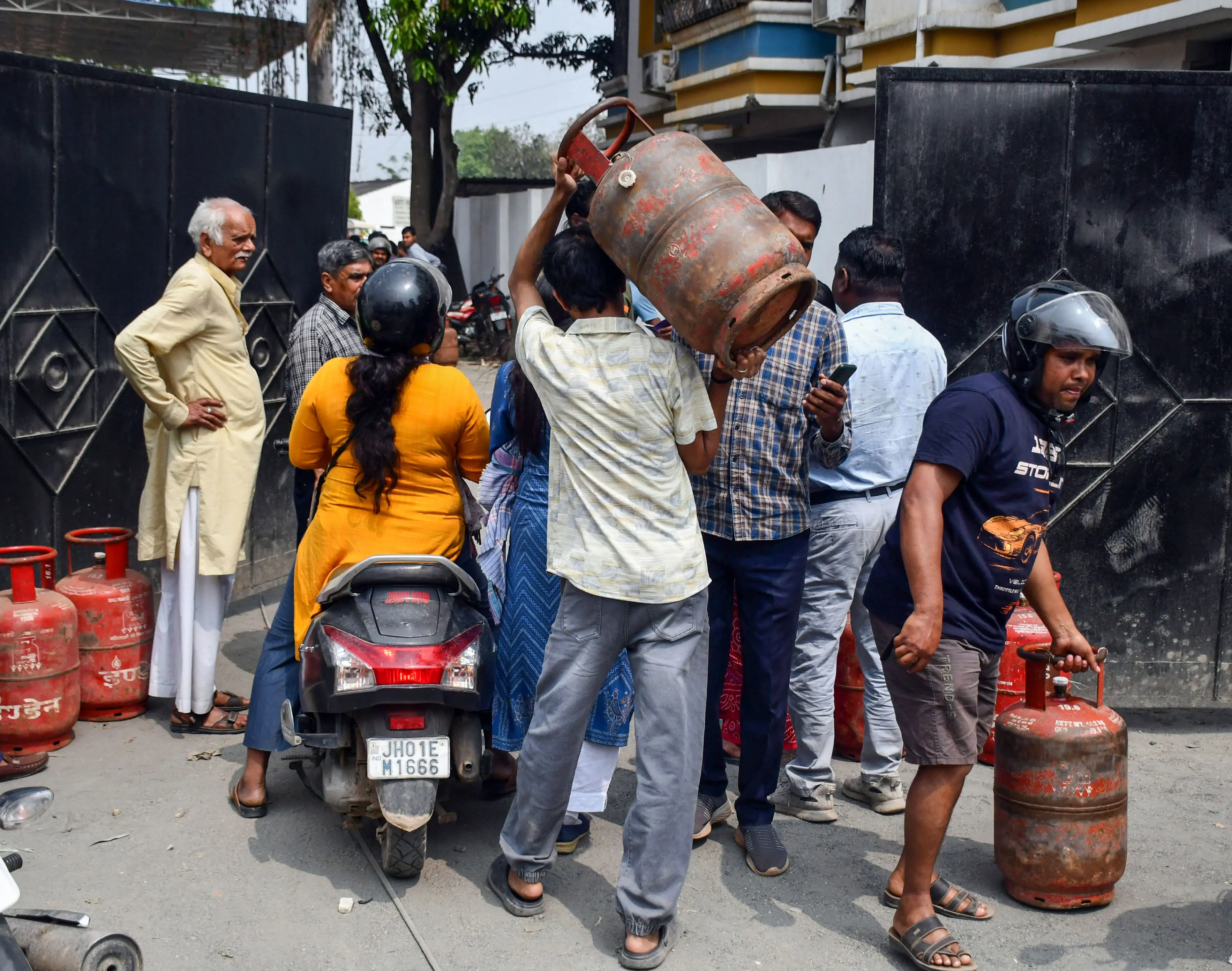 25% of India’s gas imports hit by Strait of Hormuz disruption; government reroutes energy supplies as West Asia conflict escalates