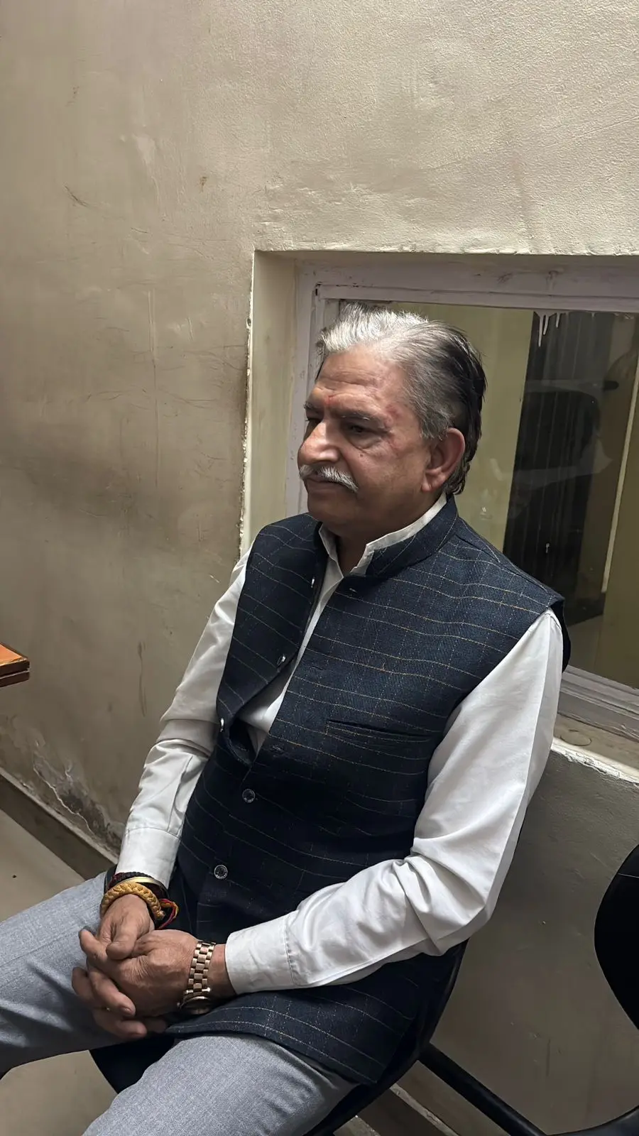 Gunshot at Jammu wedding attended by Farooq Abdullah, Deputy CM; accused detained