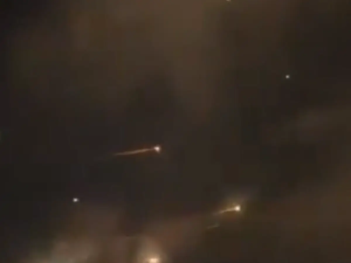 WATCH | Hezbollah fires 100 rockets toward northern Israel as Tel Aviv ...
