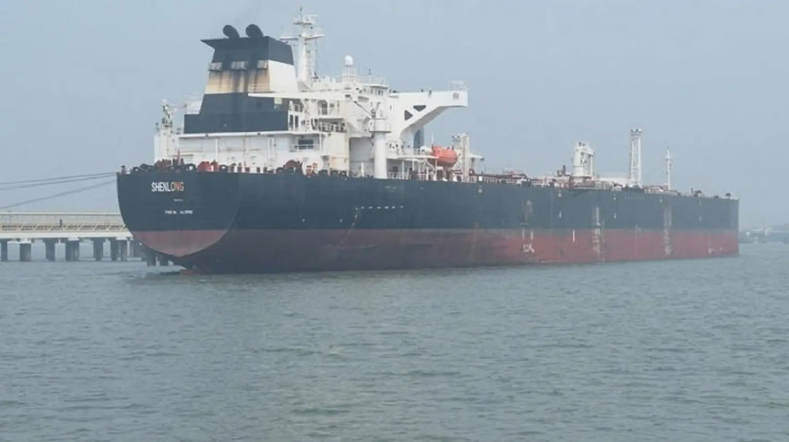 Oil tanker, with Indian captain, went ‘dark’ to cross high-risk Strait of Hormuz, reach Mumbai