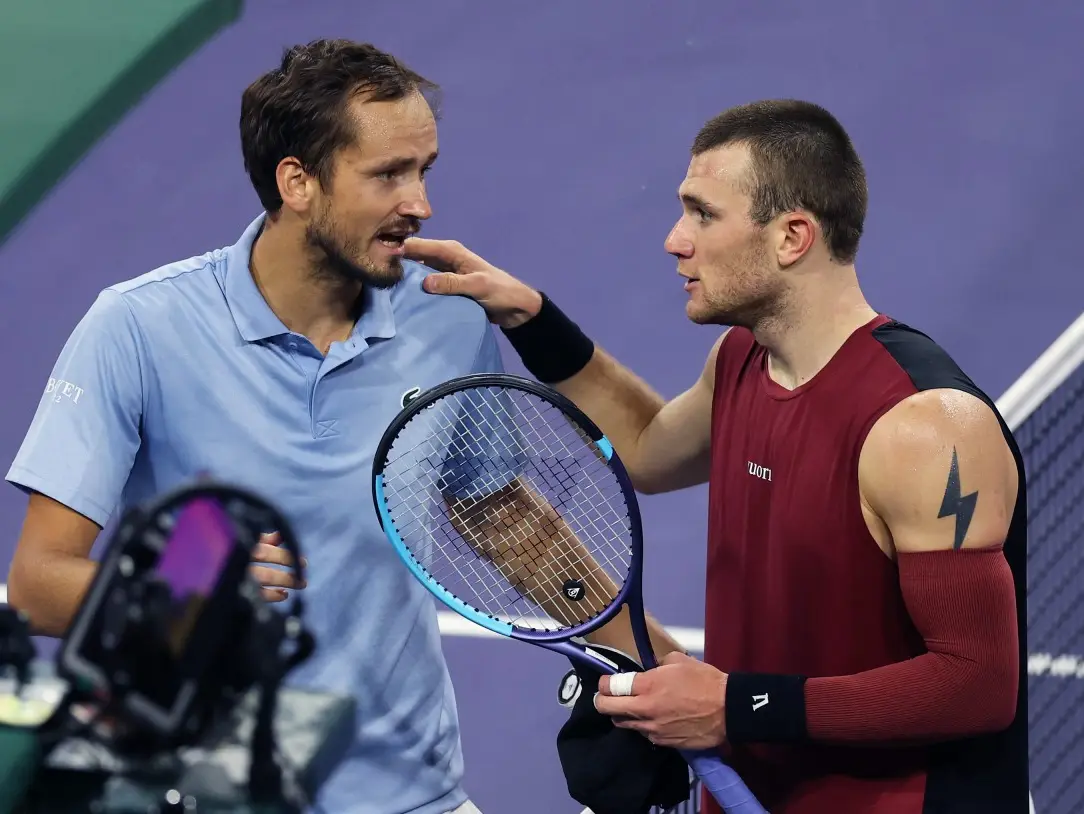 Did Medvedev cheat? Draper's Indian Wells title defence ends amid hindrance call controversy - WATCH Did Medvedev cheat? Draper's Indian Wells title defence ends amid hindrance call controversy - WATCH