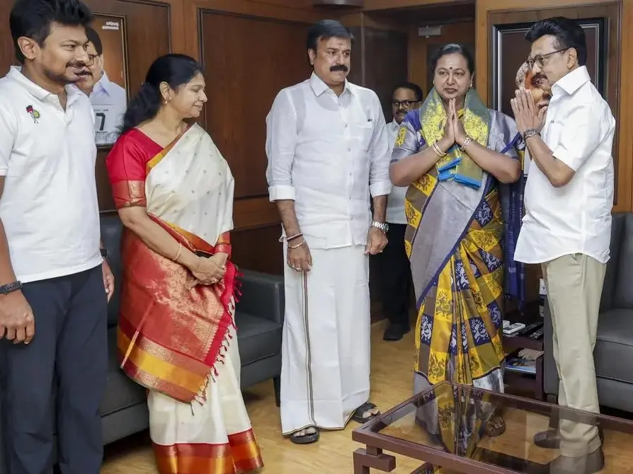 On March 15th, DMK and allies to protest across Tamil Nadu over LPG shortage On March 15th, DMK and allies to protest across Tamil Nadu over LPG shortage