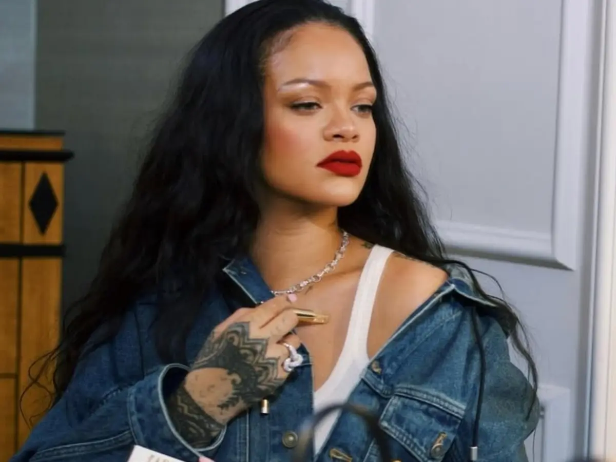 Rihanna House Shooting case: Suspect’s estranged husband received message weeks before incident- Details inside Rihanna House Shooting case: Suspect’s estranged husband received message weeks before incident- Details inside