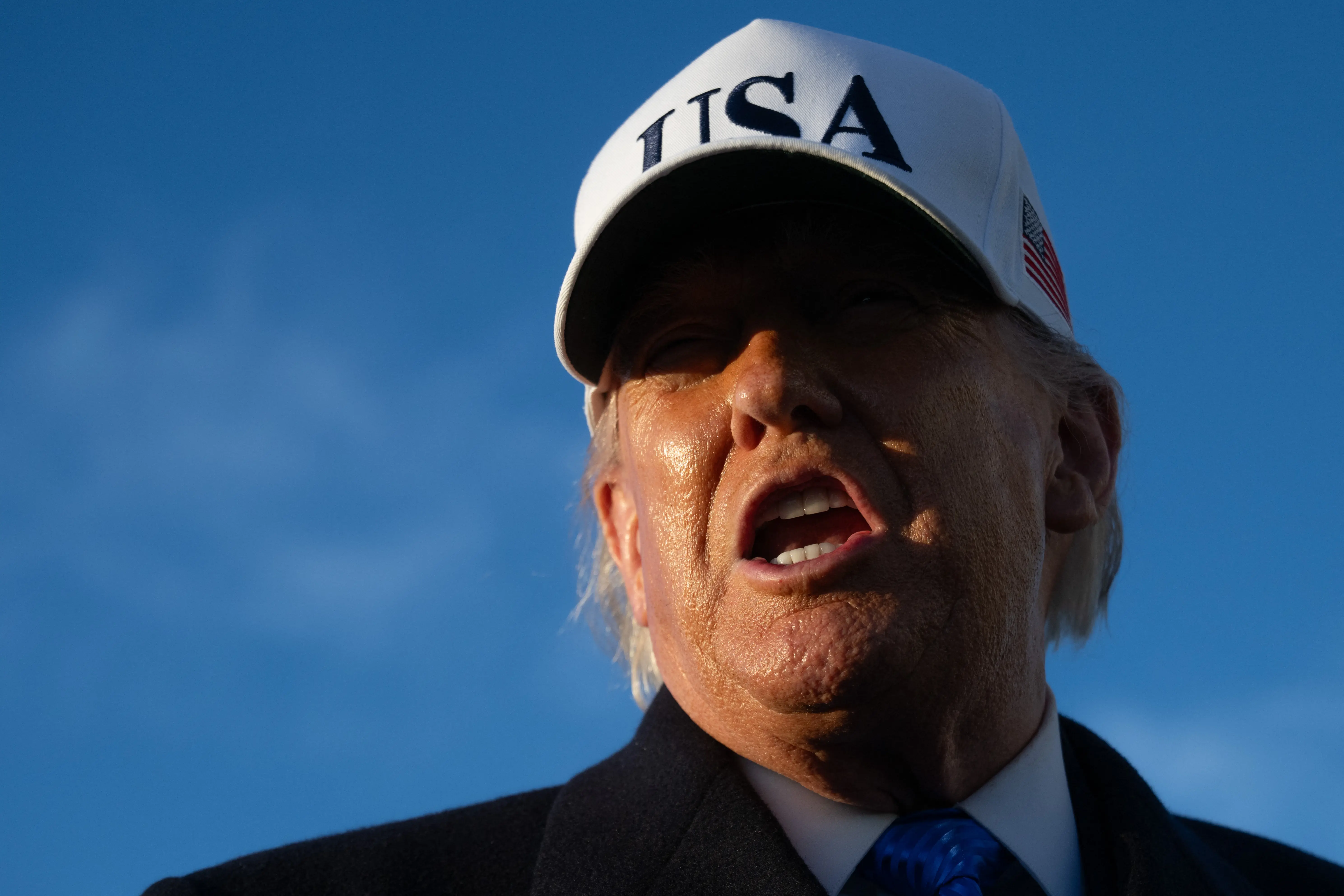 Trump urges China, France, Japan, and UK to send warships to open Strait of Hormuz