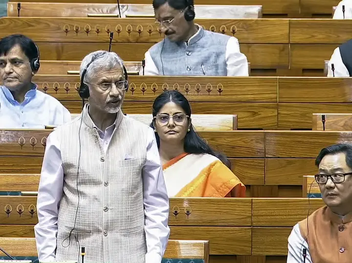 'India's diplomacy yielding results': Jaishankar hails talks with Iran amid Hormuz blockage, denies 'blanket arrangement' for Indian-flagged ships 'India's diplomacy yielding results': Jaishankar hails talks with Iran amid Hormuz blockage, denies 'blanket arrangement' for Indian-flagged ships