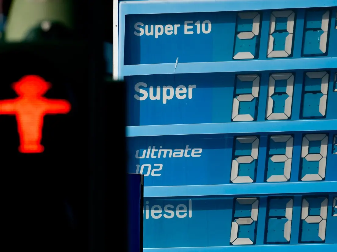 Oil prices cross $105 per barrel first time since Russia's Ukraine invasion Oil prices cross $105 per barrel first time since Russia's Ukraine invasion