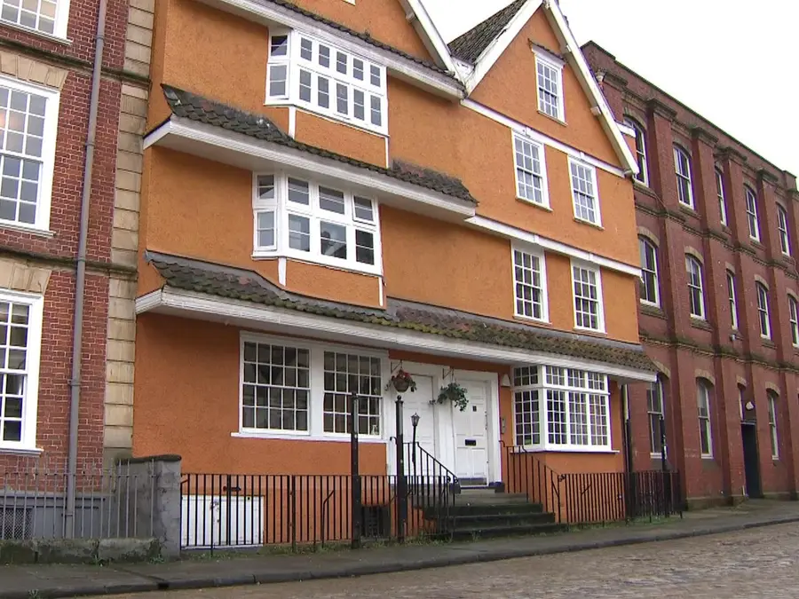 Nursery worker in UK sentenced to 30 years in prison for raping children