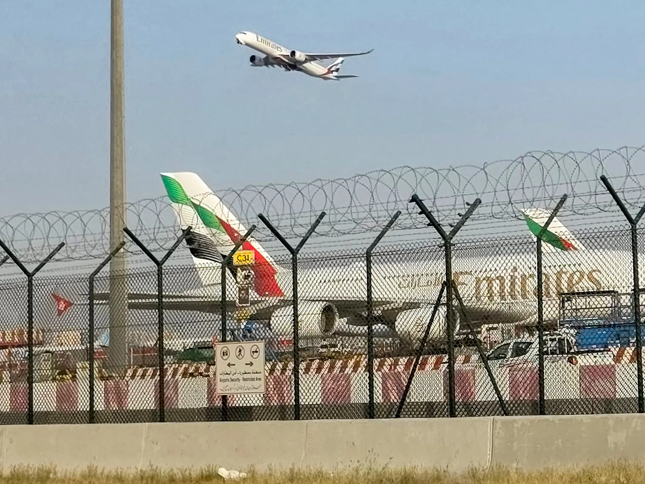 Do not 'proceed to DXB unless...': Dubai shuts airspace; massive flight chaos as 1,900 Iranian missiles, drones rain down on UAE