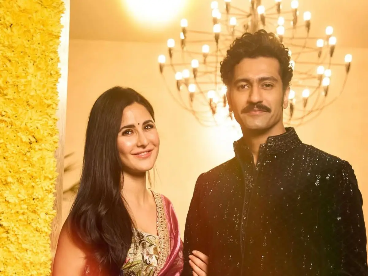 Netizens slam Vicky Kaushal for cracking 'wife jokes' at wedding event | Watch Netizens slam Vicky Kaushal for cracking 'wife jokes' at wedding event | Watch