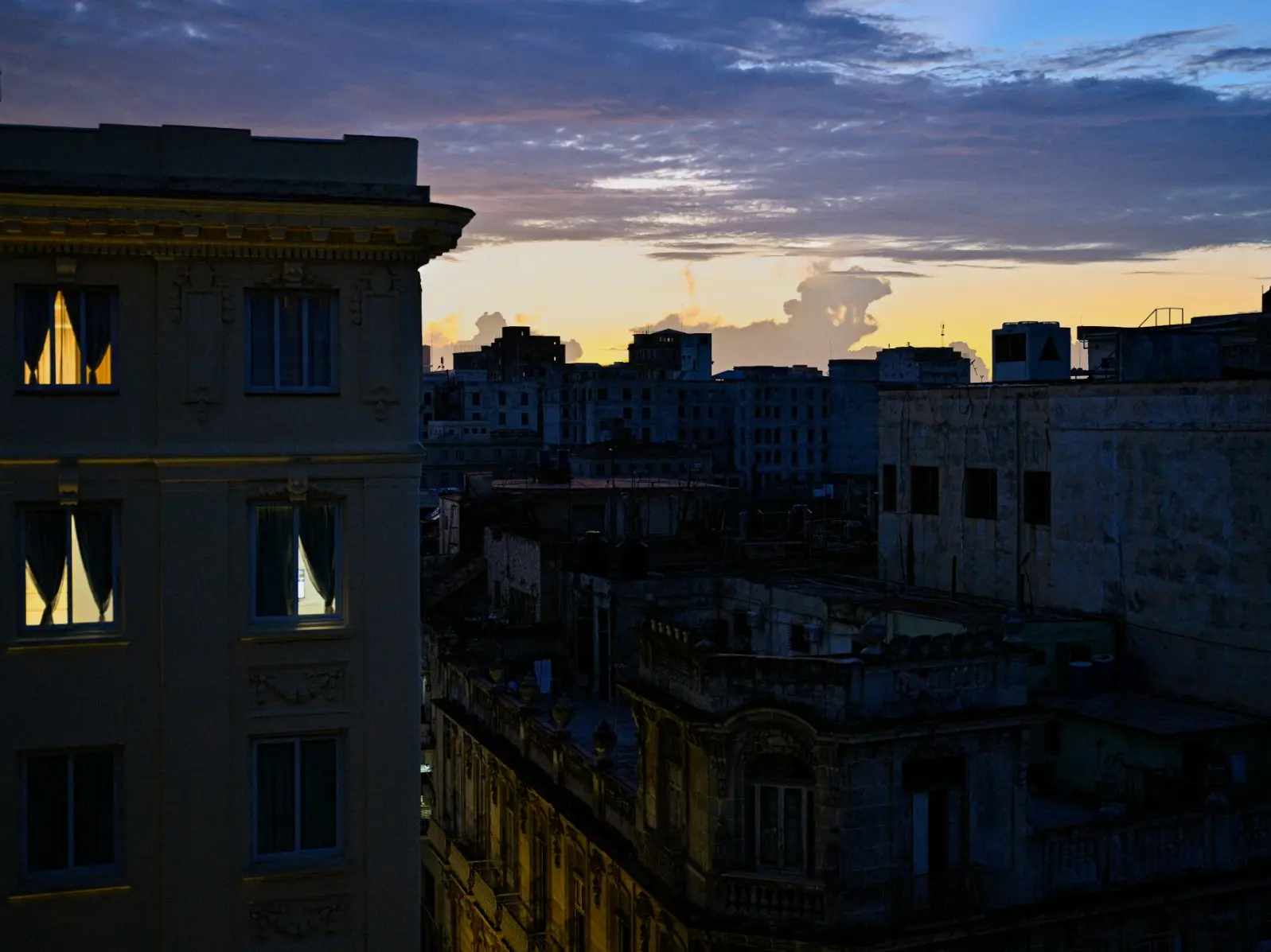 Islandwide blackout in Cuba deepens energy crisis for 11 million residents as power grid collapses again Islandwide blackout in Cuba deepens energy crisis for 11 million residents as power grid collapses again
