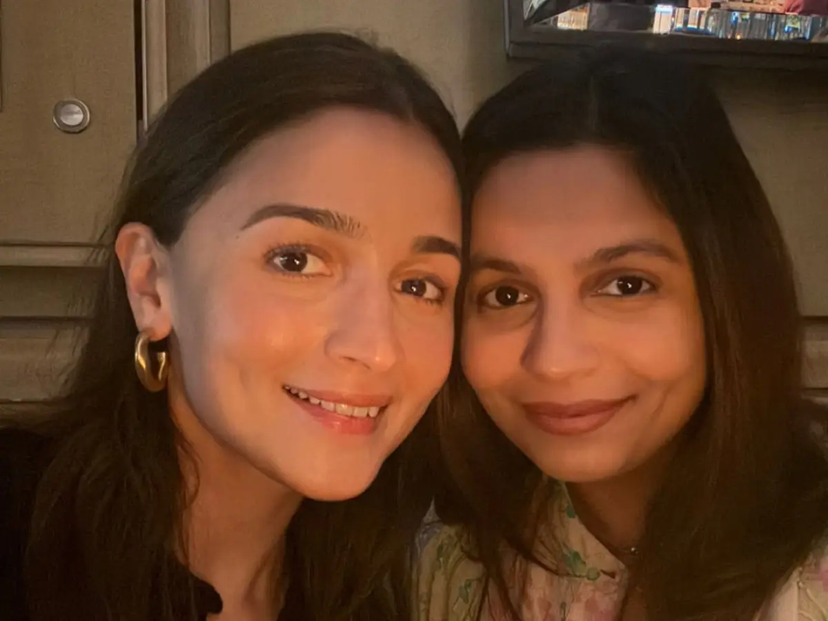 Alia Bhatt and Shaheen Bhatt's sisterly love