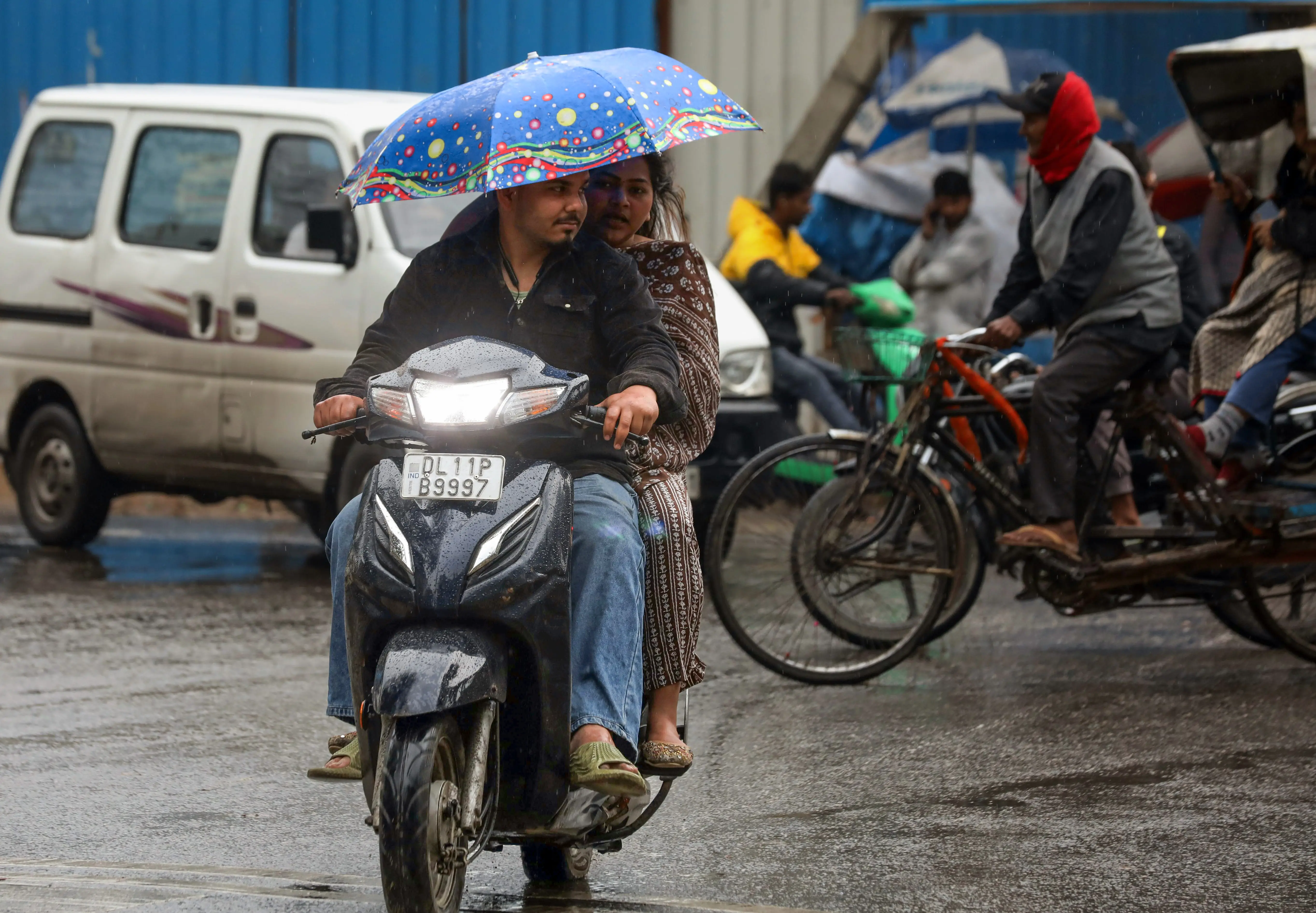 Showers bring respite in Delhi; IMD issues yellow alert in the national capital